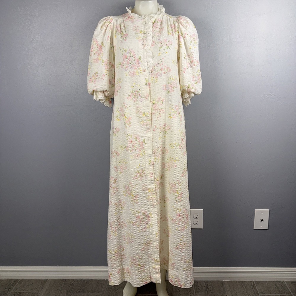 Miss Elaine Housecoat Small Cream Floral Seersucker Button Grannycore USA *READ